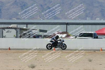 media/Oct-05-2025-CVMA (Sun) [[beeef4f201]]/Race 10-Formula Lightweight Twins Shootout/